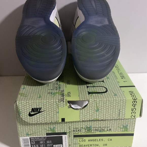 Size 12- Union dunk low Pistachio - Picture 3 of 3